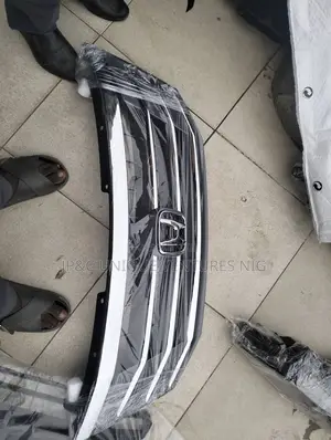 Front Grille 2012 Crosstour