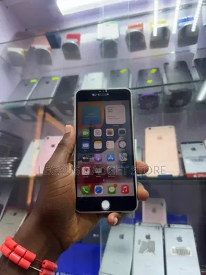 Apple iPhone 6s Plus 64 GB Yellow