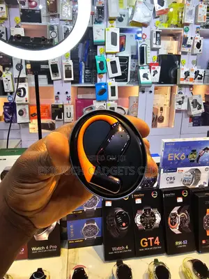 Open Ear Wearable Earphone M113