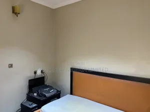 3bdrm Duplex in Ikeja for rent