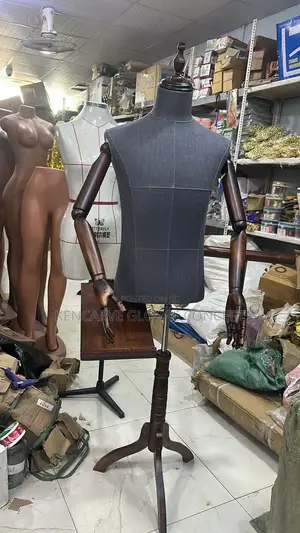 Male Suit Mannequin