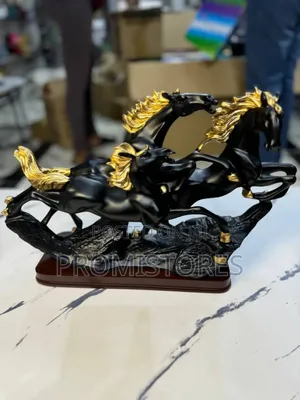 Very Large 3 in 1 Luxury Horse