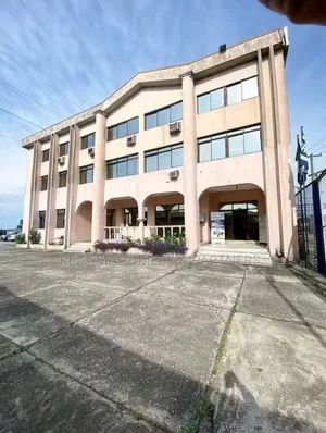 For Sale: Company Office Plaza on 14 Plots at Aba Road Port Harcourt