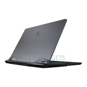 Laptop MSI Raider GE76 12UGS 32GB Intel Core I7 SSD 1T