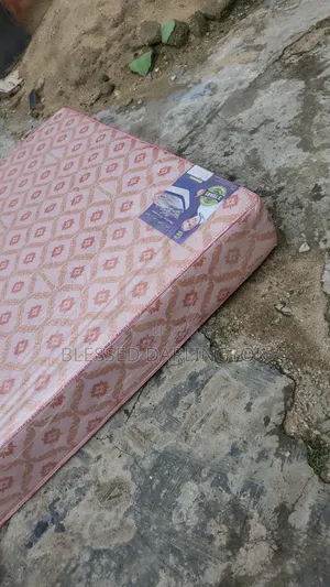 Quality Three Years Warranty Semi Orthopedic Mattress
