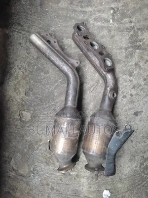 Manifold Catalyst Converter for Toyota Tacoma 2006 Model
