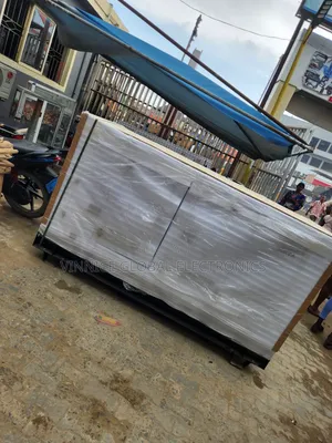 20kva Perkins Diesel Soundproof Generator 100% Pure Copper