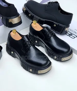 Balenciaga Regal Steel-Toe Derby Shoe