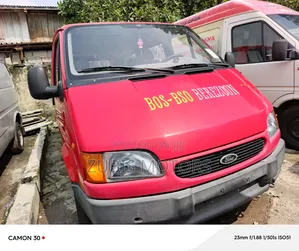 Ford Transit 2004 Red