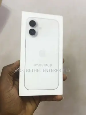 New Apple iPhone 16 128 GB White