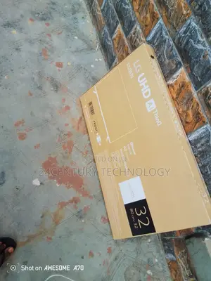 Lg 32" Uhd Ai Tv With Real and Apple Support