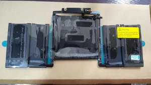 Macbook Pro 13 Inch Retina (Touch Bar) 2016-2017 Battery