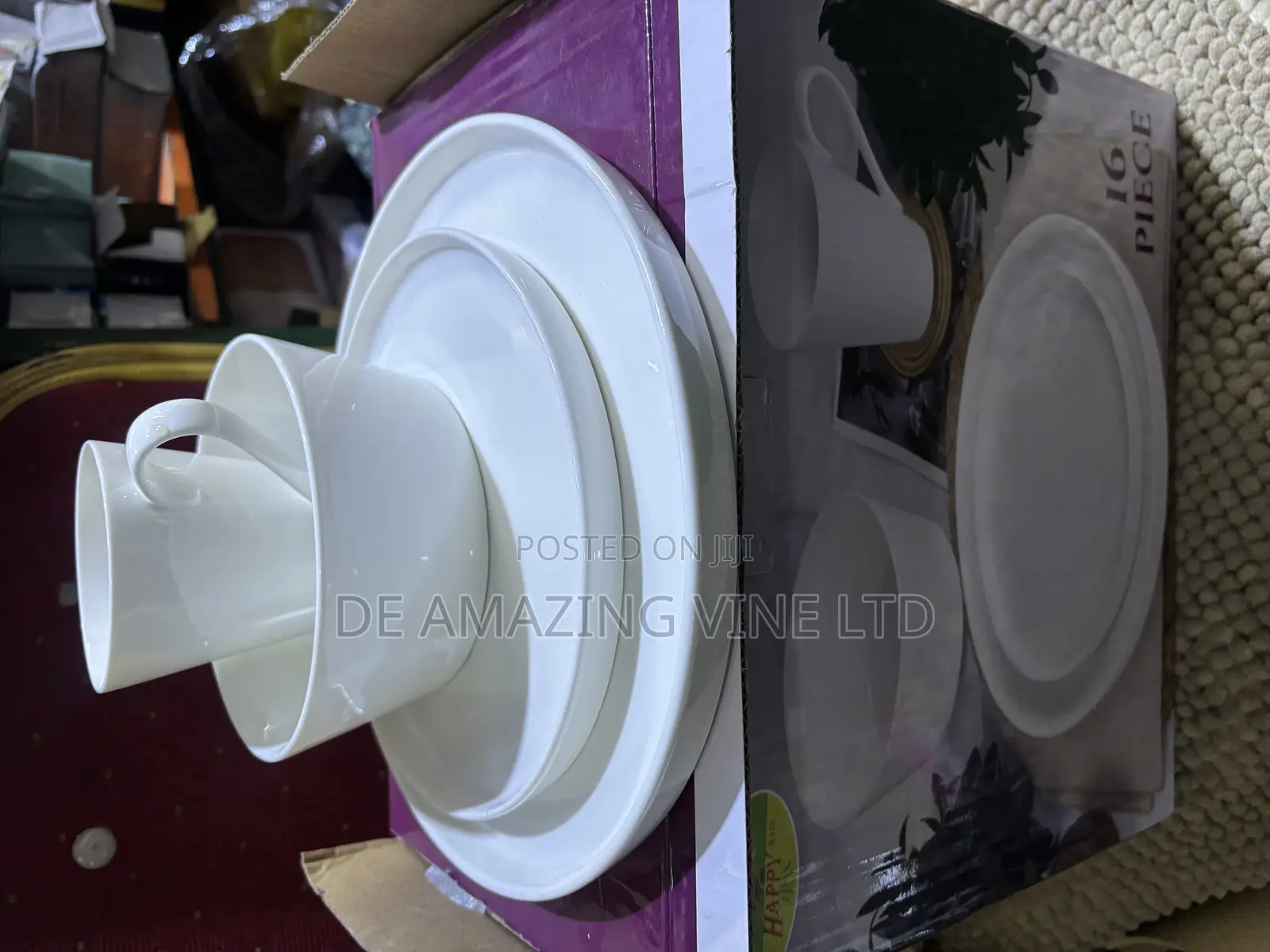 White Dinner Set