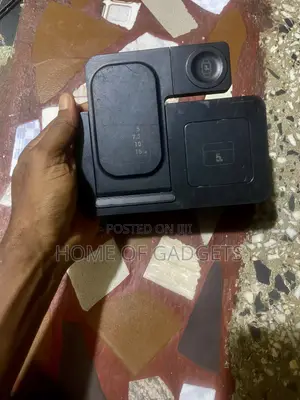 4 in 1 Fast Charging Wireless Charger
