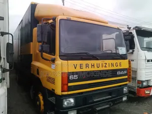 Daf 65 Cf Container Body
