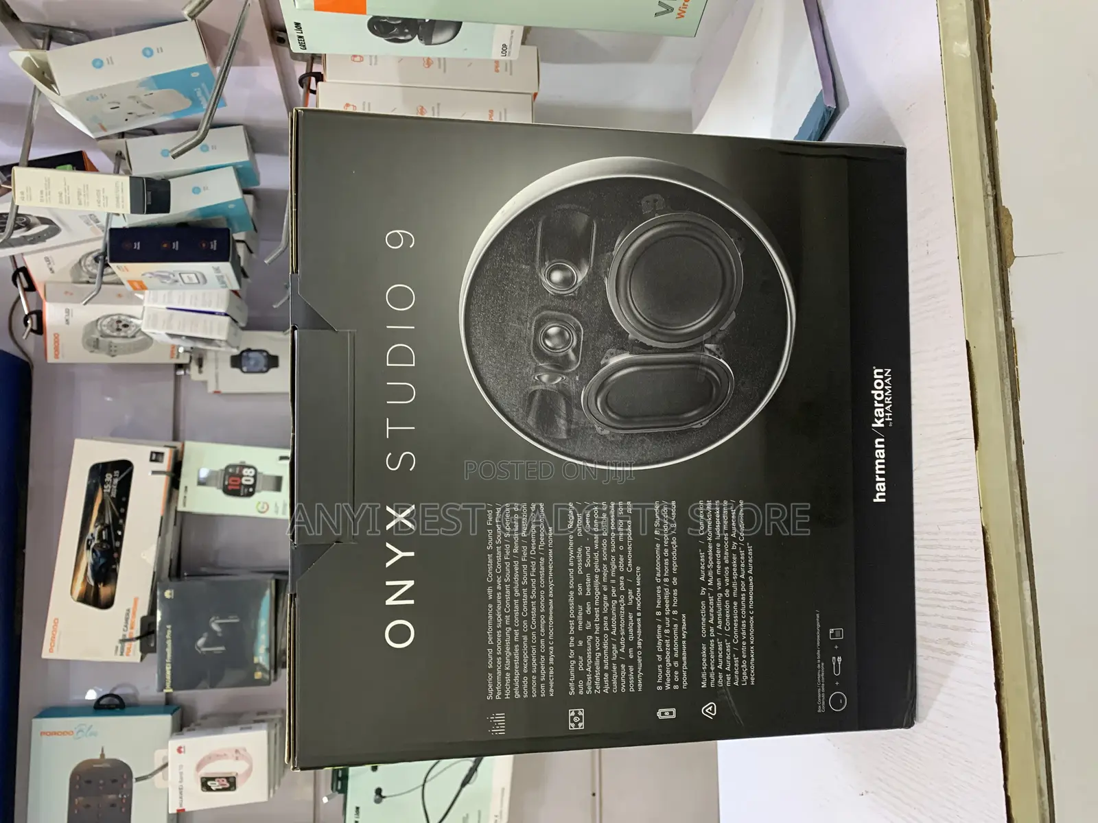 Onyx Studio 9