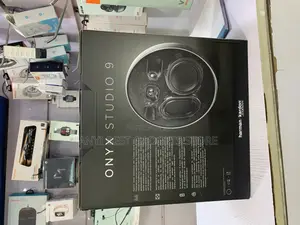 Onyx Studio 9