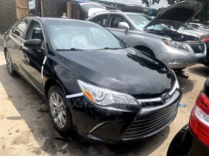 Toyota Camry XLE 4dr Sedan (2.5L 4cyl 6A) 2015 Black