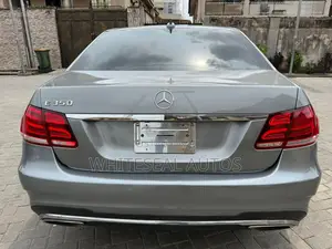 Mercedes-Benz E350 Base 4Matic Sedan AWD (3.5L 6cyl 7A) 2013 Silver
