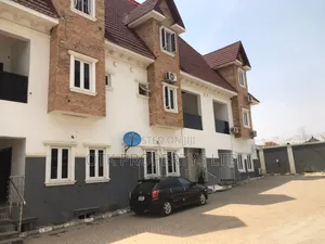 4bdrm Duplex in Gwarinpa 3Rd Avenue for sale