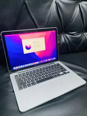Laptop Apple MacBook Pro 2015 16GB Intel Core I5 SSD 256GB