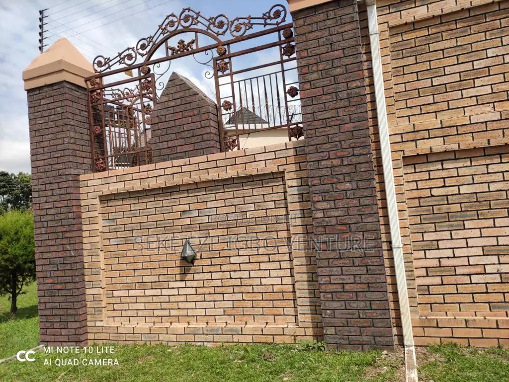 Bricks Tiles