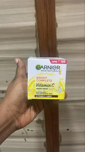 Garnier Bright Complete Face Cream