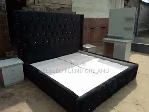 Upholstery Bedframe 6x6