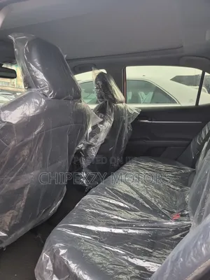 Toyota Camry XSE (2.5L 4cyl 8A) 2019 Red