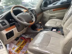 Lexus GX 470 Sport Utility 2007 White