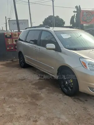 Rent a Clean Sienna to Any Destination of Your Choice