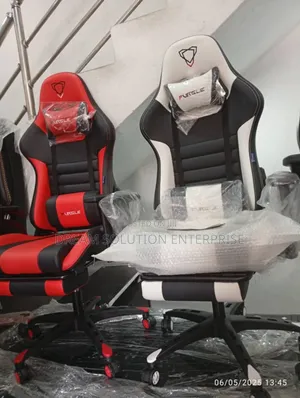 Quality Chair for Game Table