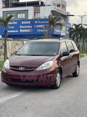 Toyota Sienna LE 2008 Red