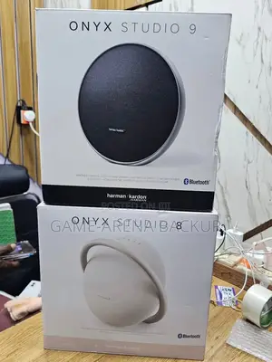 Onyx Studio 8