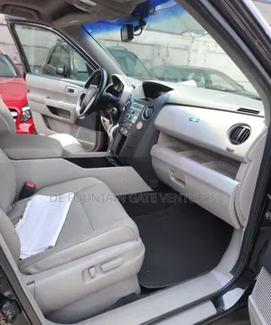 Honda Pilot LX 4dr SUV 4WD (3.5L 6cyl 5A) 2011 Black