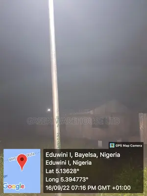Super Bright Solar Street Light