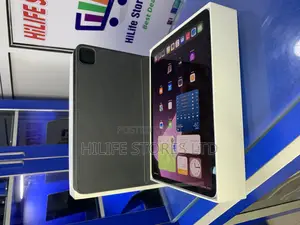 Apple iPad Pro 11 (2022) 256 GB Silver