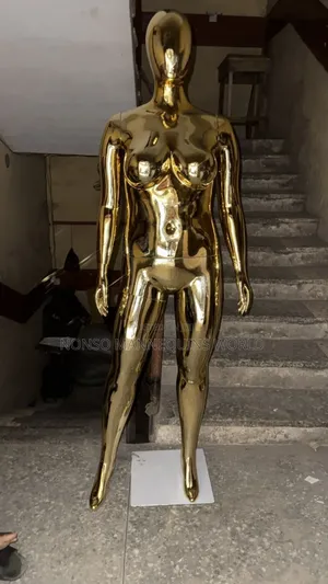 Size 14/16 Gold Chrome Female Plus Size Mannequin
