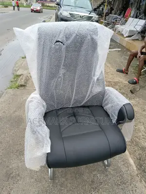 Executive Visitors Chair