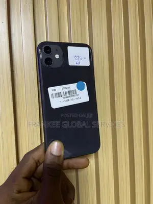 Apple iPhone 11 64 GB Black
