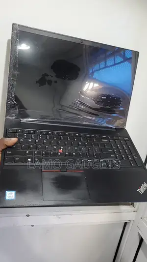 Laptop Lenovo ThinkPad E585 8GB Intel Core I5 SSD 256GB