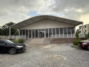 800 to 1000 Capacity Hall Per Usage at Lifecamp