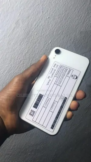 New Apple iPhone XR 64 GB White