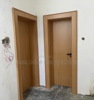 High Quality HDF Solid 3ft X7ft Wooden Door. (74fa)