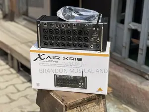 Behringer Digital Mixer