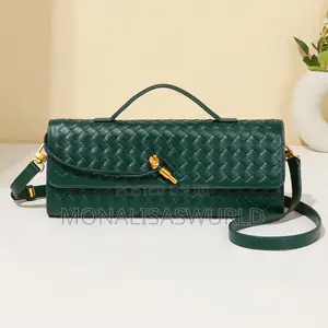 Women Hand Purse