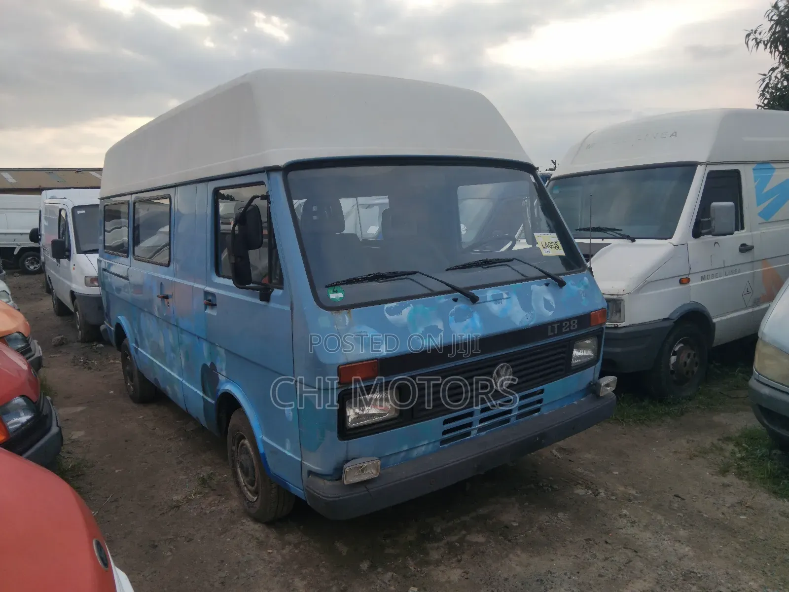 Volkswagen LT 2000 Blue