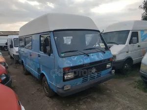 Volkswagen LT 2000 Blue