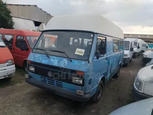 Volkswagen LT 2000 Blue