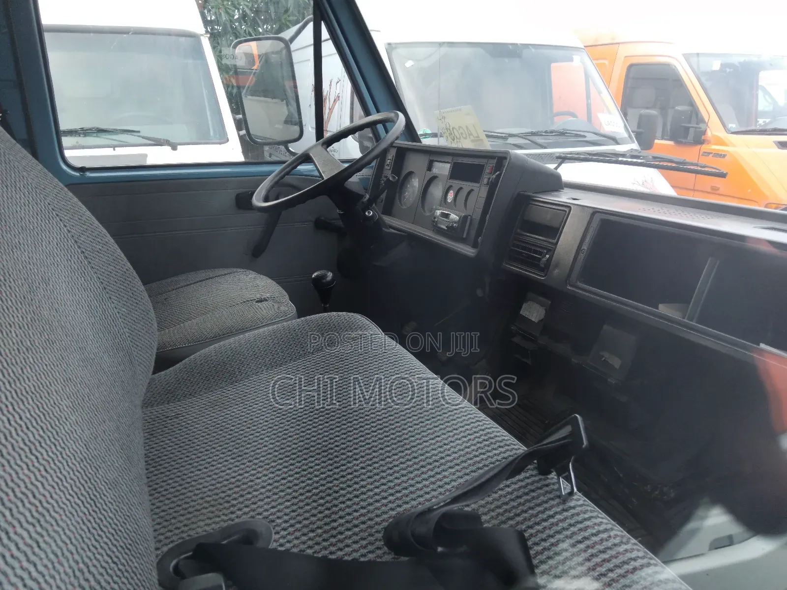 Volkswagen LT 2000 Blue